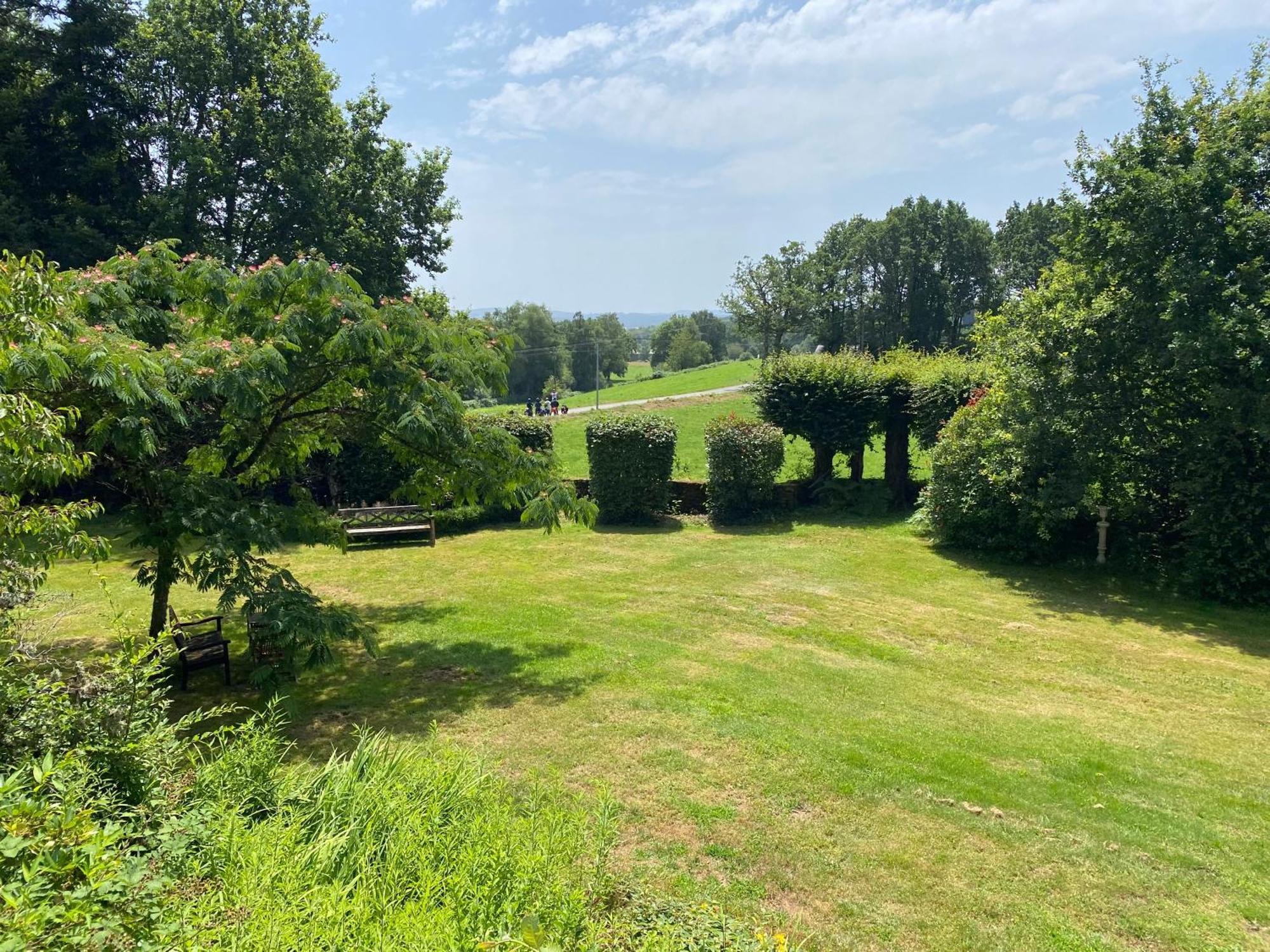 B&B Chateau Le Bois Saint-Julien-aux-Bois Buitenkant foto